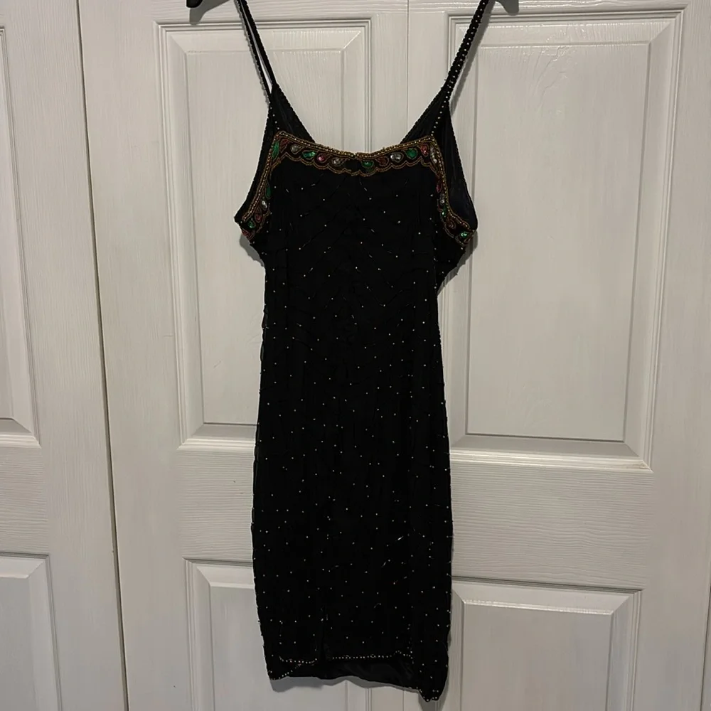 Silk beaded dress - Picture 2 of 5